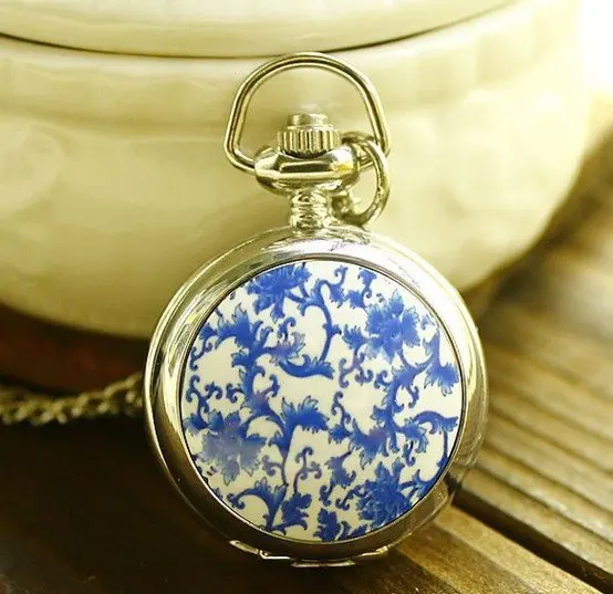 

(6020S) 12pcs/lot Art Deco Enamel Blue Flower MIRROR Pocket Watch necklaces , dia 3 cm