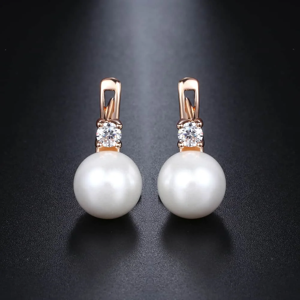 

Davieslee White Pearl Stud Earrings For Women 585 Rose Gold Filled Paved Cubic Zirconia Womens CZ Earring Fashion Jewelry DGE128