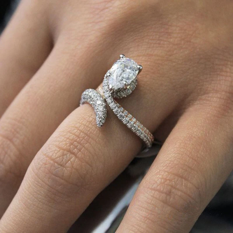 

Luxury Style Snake Shape Rings For Women Waterdrop AAA+ Zircon Double Color Party Finger Ring Fashion Jewelry KCR269