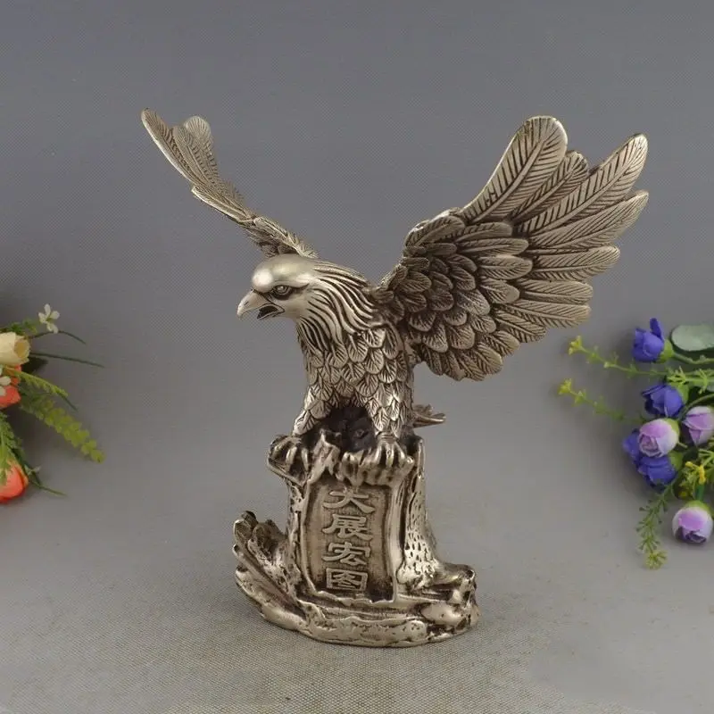 Старый китайский фэншуй Народная Серебро резьба животных Fly Eagle Hawk статуя Скульптура