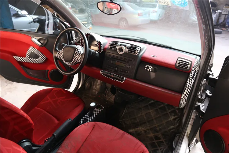 Для Smart Fortwo ForFour 2009-2014 украшение интерьера автомобиля Стайлинг Аксессуары черный и белый плед Стиль ABS наклейки для автомобиля 3D