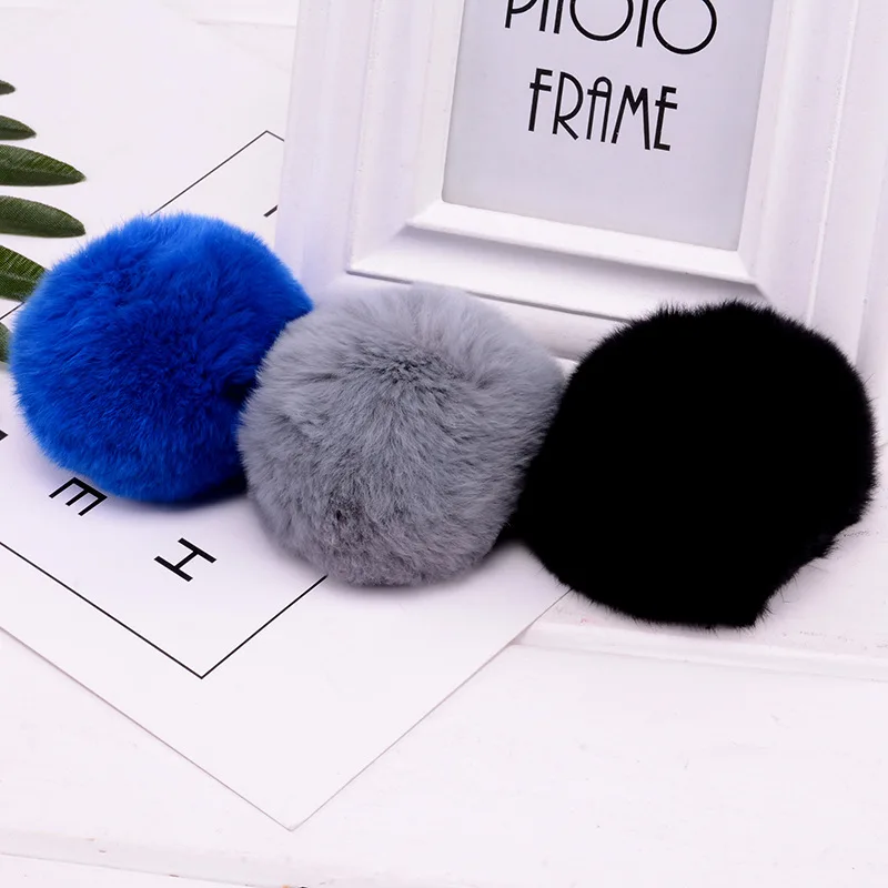 big pom pom ball