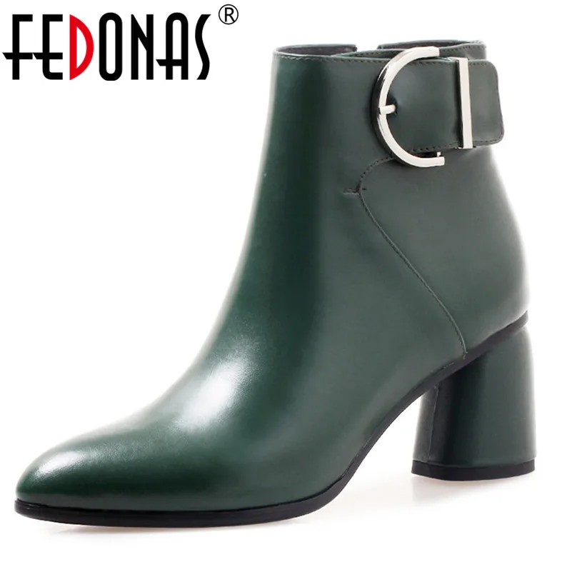 

FEDONAS Women Ankle Boots High Quality Genuine Leather Short Plush Inside Booties Warm Snow Shoes Woman Buckles Office Pumps