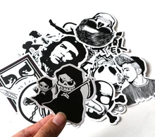 100 stücke Aufkleber Schwarz und Weiß Skateboard Koffer Vinyl Aufkleber Gepäck Kühlschrank Motorrad Laptop Spielzeug Styling Cool DIY Aufkleber