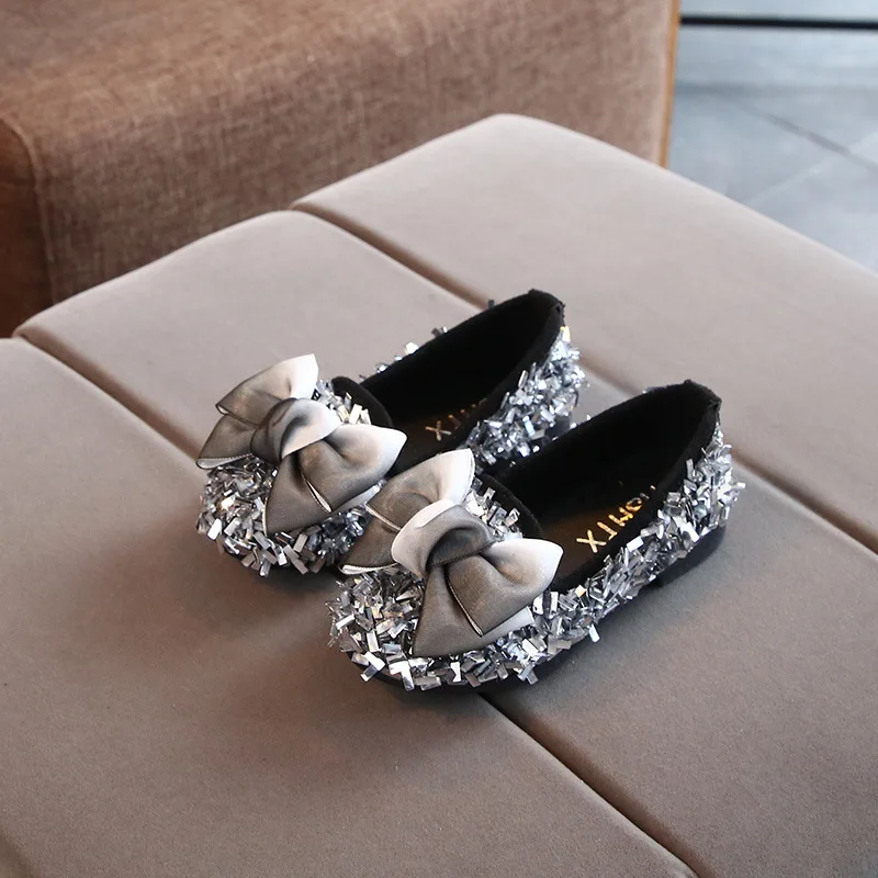 

2019 spring and autumn new girls leather shoes bow princess shoes rhinestone soft bottom children sequin dance shoes