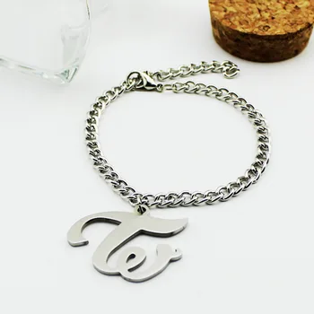 

[MYKPOP]TWICE Bracelet Hand Chain Fashion Jewelry Accessories Unisex KPOP Fans Collection SA18081708