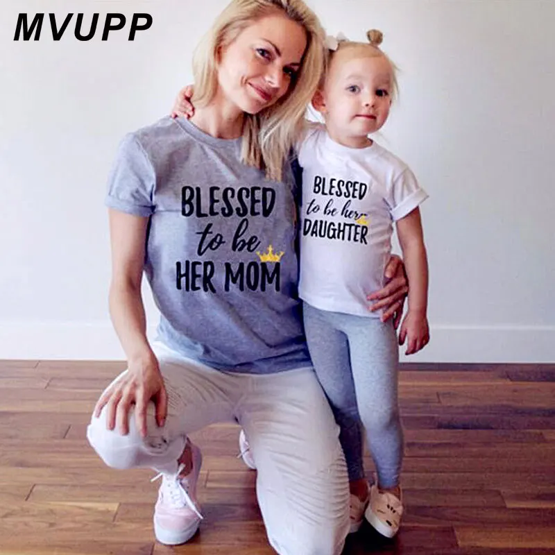 MVUPP/Одежда для мамы и дочки семейная футболка с коротким рукавом надписью blessed