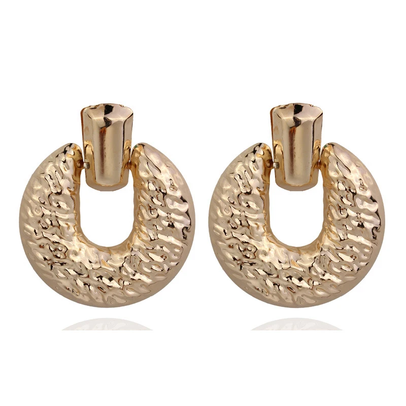 

Simple Geometric Heart Pearl Stud Drop Metal Earring for Women Gold Color Statement Earrings Jewelry 2019 New Girls Gift