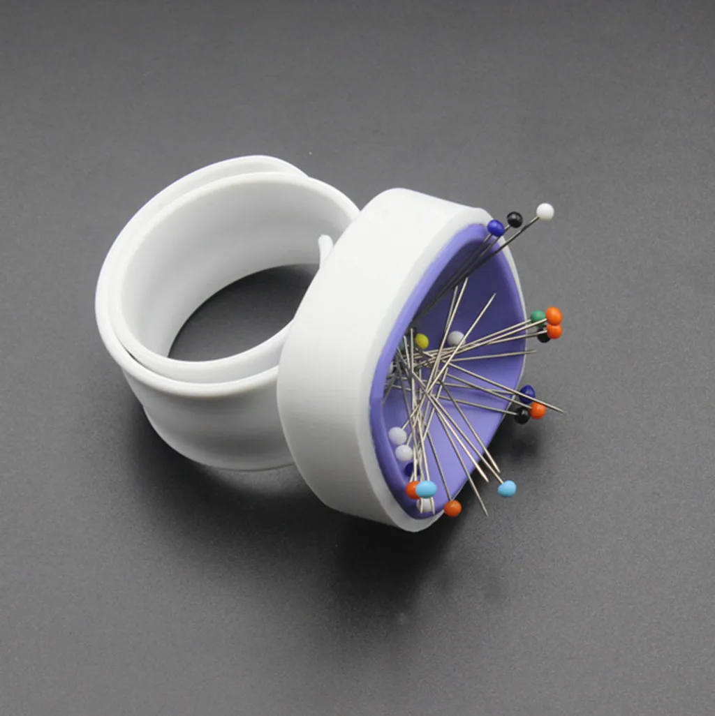 

DIY Hand Patchwork Tool Color Bracelet Needle Needle Bead Storage Box Needle seat Sewing Pin Cushion