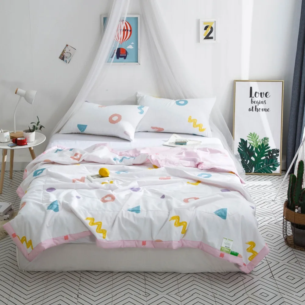 

2019 Brief Geometric Quilting Thin Quilt Stitching Cotton Fabric Polyester Filler Twin Queen Summer Comforter Air-conditional