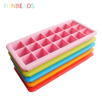 

5pcs/lot Silicone Ice Cube Maker Frozen Popsicle Molds 3.3cm Ice Cream Molds 21 Grid Form For Ice CM010