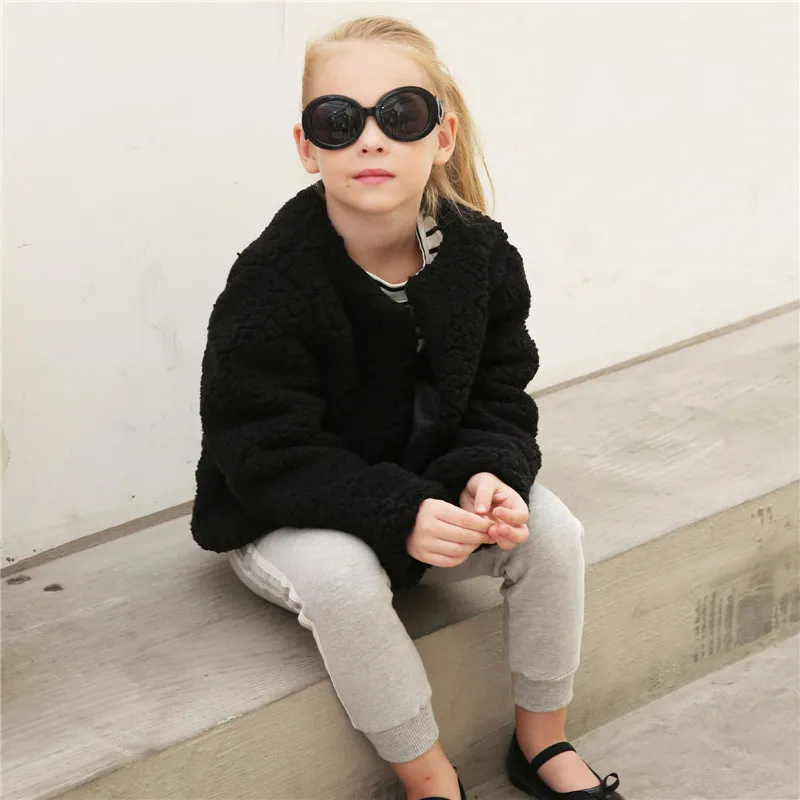 

2017 Winter Baby Girls Clothes Faux Fur infant Coat Warm kids Jacket Snowsuit Outerwear Clothes