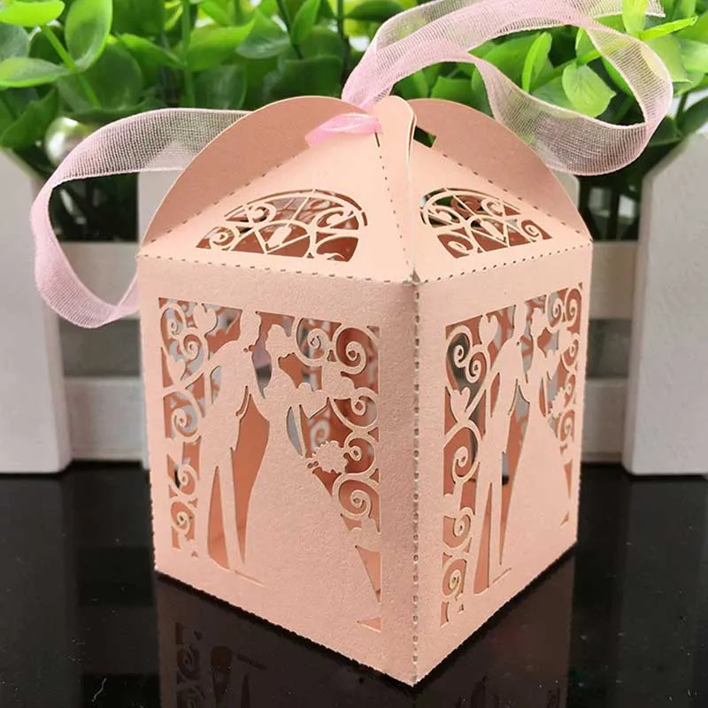 Candy box 50Pcs/lot Bride & Groom Wedding Candy Box Laser Cut Hollow