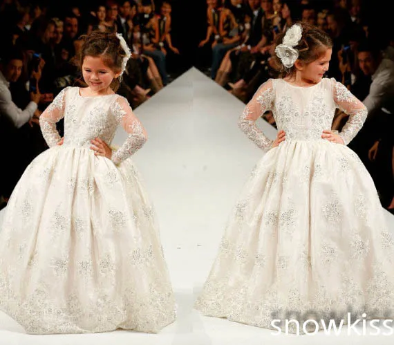 Cheap Long sheer full sleeves lace holy the first communion gown ball gowns flower girl dress wedding birthday parties dresses