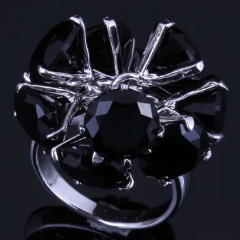 

Stunning Round Black Cubic Zirconia Silver Plated Ring V0502
