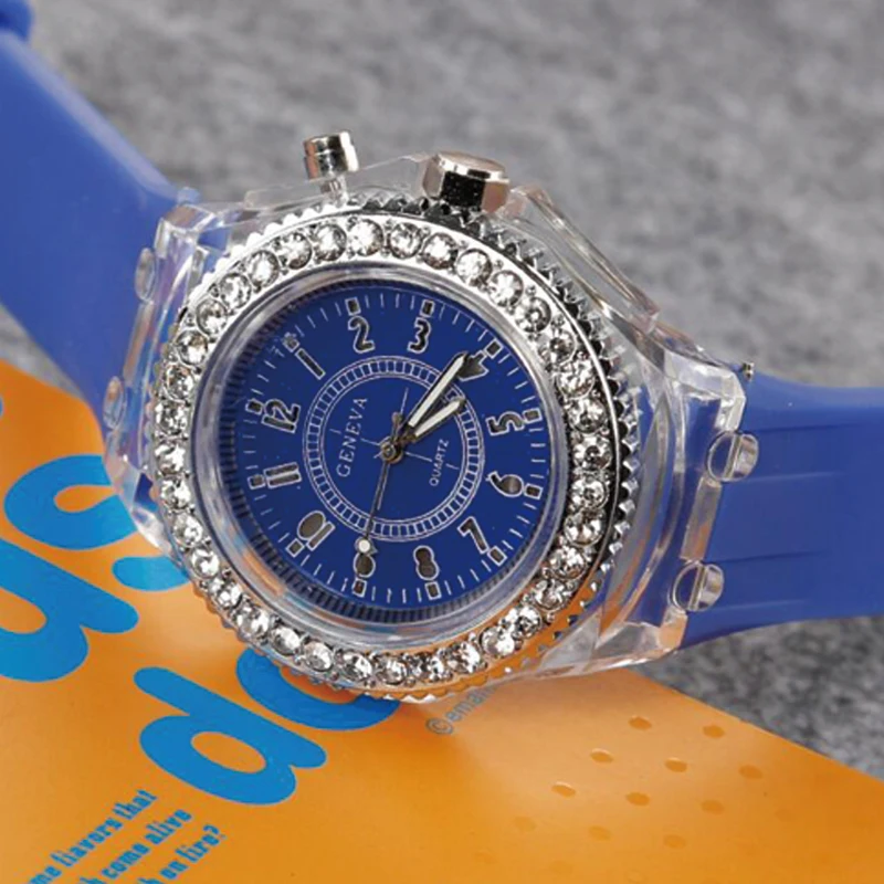 Luminous LED Sport Watches Women Quartz Watch ladies Women Men Silicone Wristwatches glowing Lover Watches (1)