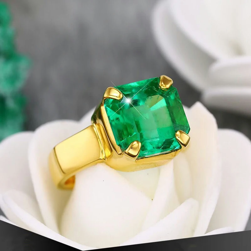

Charm Princess Cut Green Stone Crystal Ring Gold Color Fashion Big Zircon Rhinestone Party Wedding Jewelry For Women O4M267