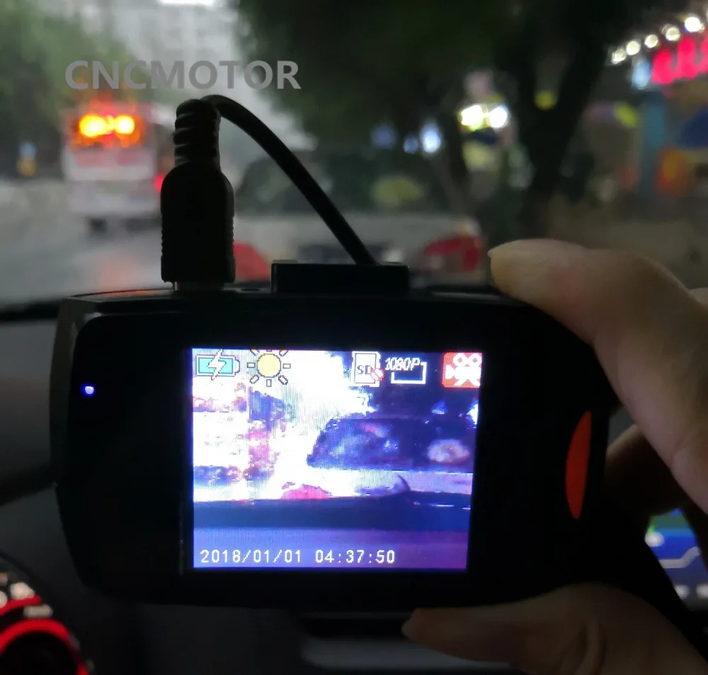 Автомобильный видеорегистратор 2 4 дюйма 720P HD камера ночного видения