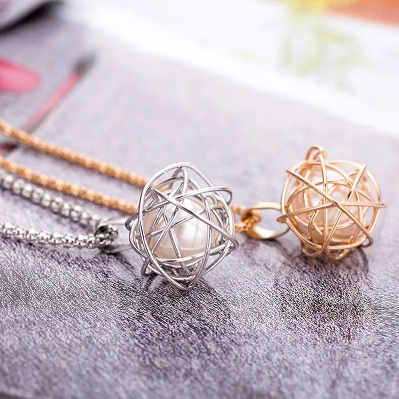 

New Luxury Women Gold Color Alloy Statement Necklace Simulated Pearl Pendant Choker Necklace For Party Jewelry Gift
