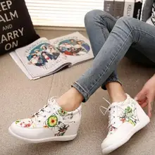 Лидер продаж! Для женщин Обувь кожаная для девочек хороший увеличилась девушка Обувь дышащие Zapatos Mujer Цветочный принт Повседневная обувь