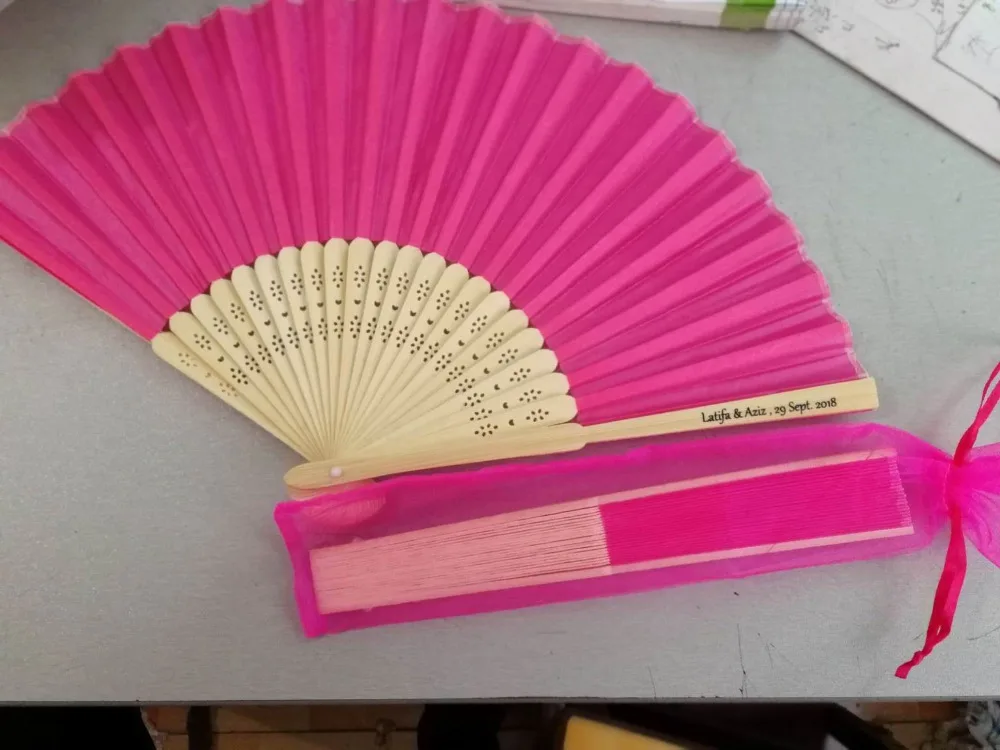 HOT pink