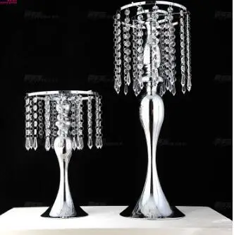  2018 new mermaid European modern simple iron wedding flowers bracket table romantic candlestick cre