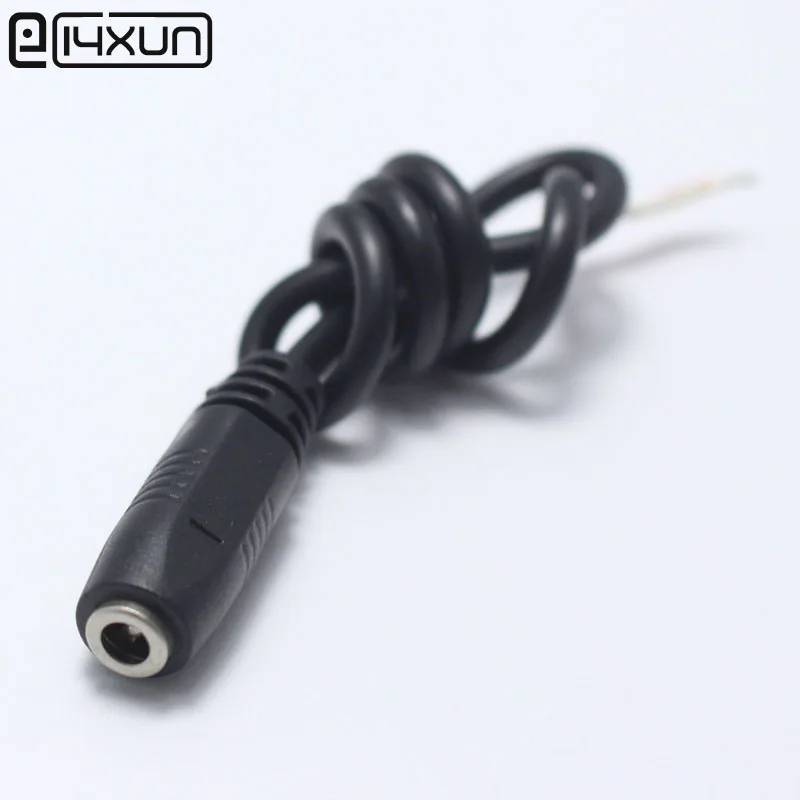 

1pcs 3.5*1.35mm Female jack with 30cm Wire 3A DC Power Cable for LED Monitor Network Camera