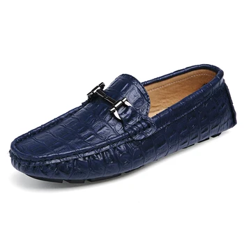 

New Arrival Fashion Crocodile Pattern Genuine Leather Slip On Style Round Toe Metal Decormation Men Moccasin Driving Shoes