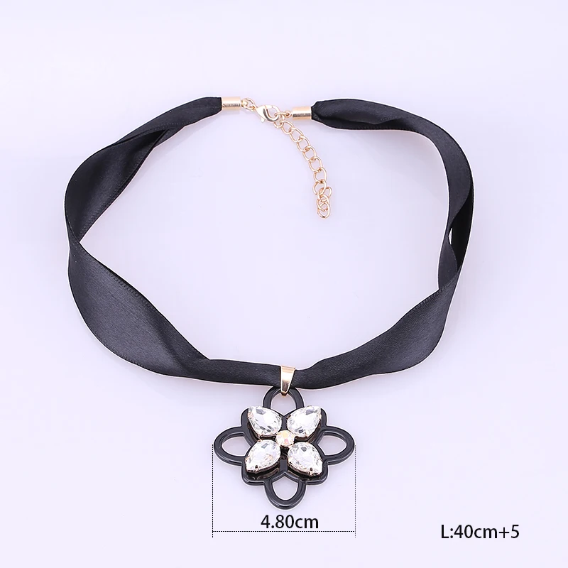 Choker woman Size