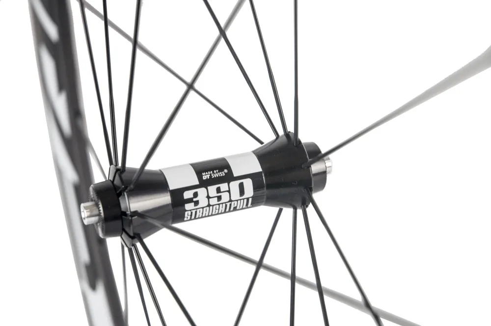 Excellent Free shipping 50mm 700C road bicycle carbon wheels bright black bicycle wheels clincher carbon wheelset 2 Excellent Free shipping 50mm 700C road bicycle carbon wheels bright black bicycle wheels clincher carbon wheelset 2