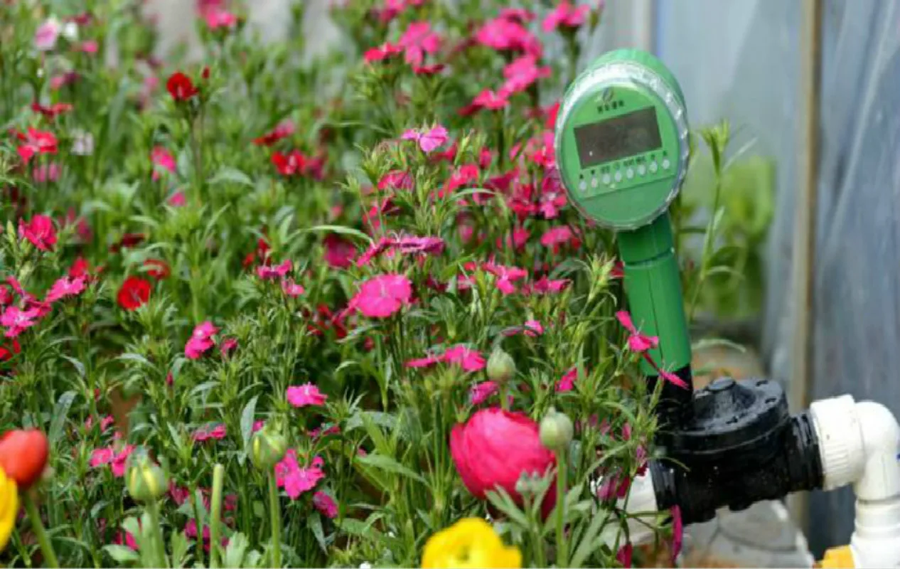 LCD Waterproof Automatic Electronic Solenoid valver Water Timer Garden Irrigation Controller Intelligence Watering System