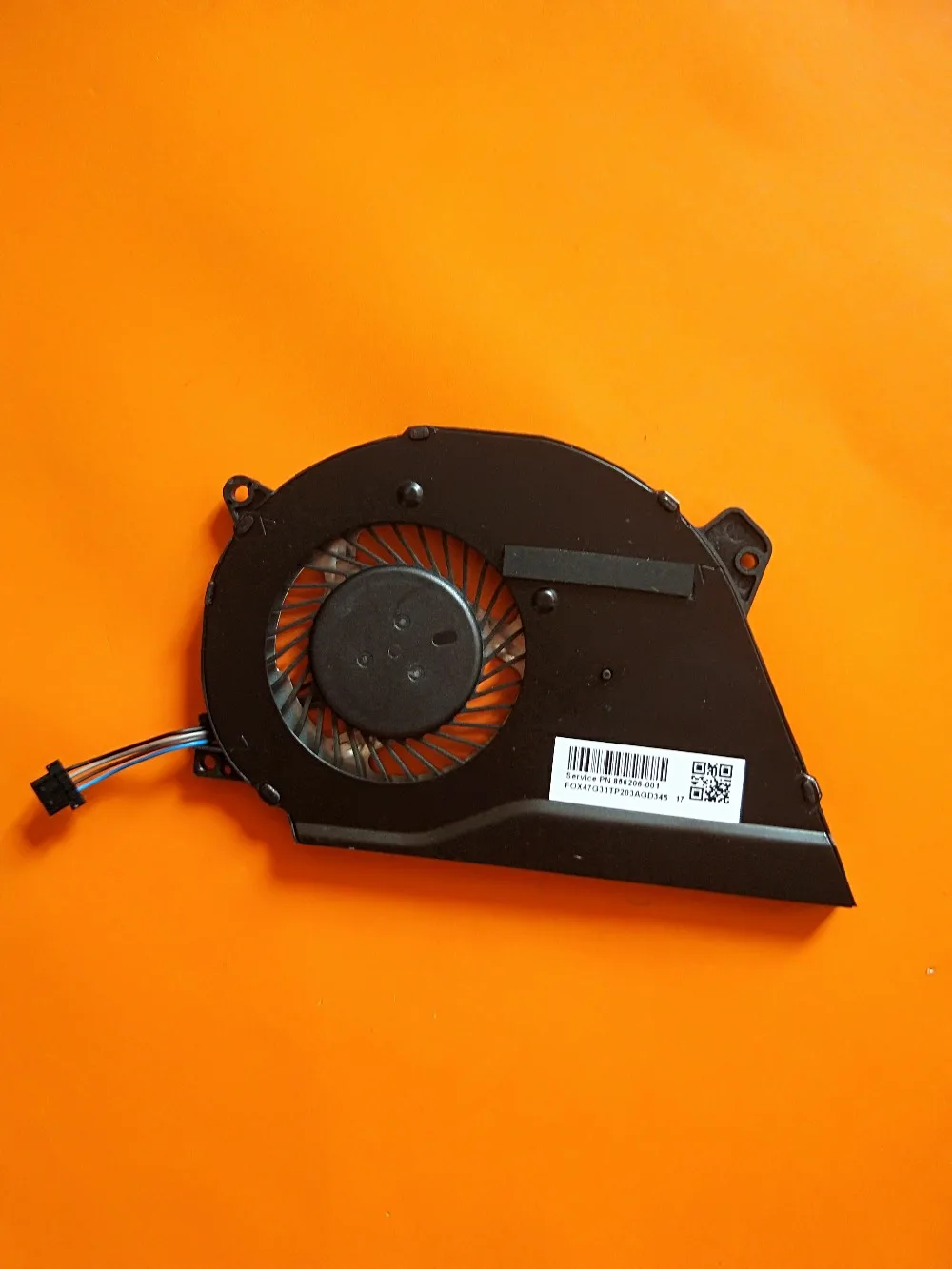 

new for FOXCONN G31 NFB91A05H FDFA15M 856206-001 TPN-Q171 colling fan