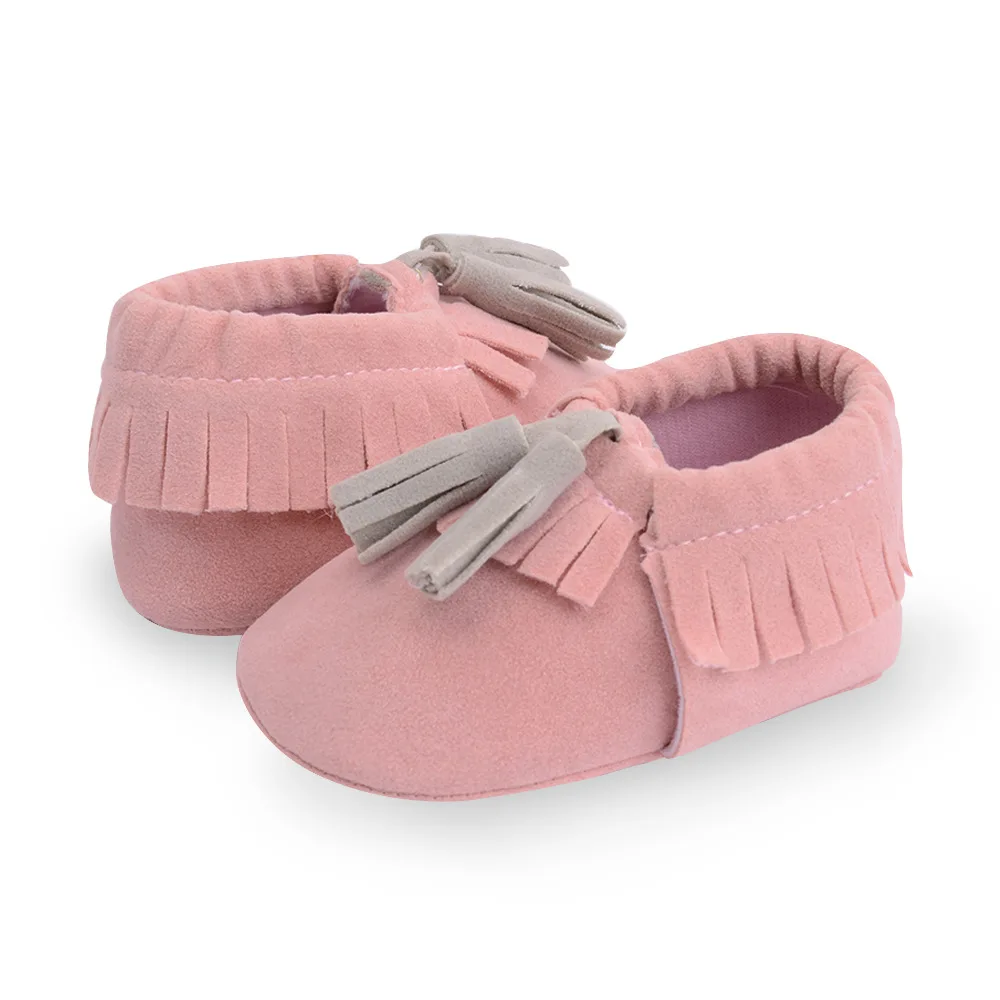 Мокасины из искусственной замши для новорожденных мальчиков и девочек; Мягкие Мокасины; Bebe; нескользящая обувь с бахромой на мягкой подошве; обувь для малышей - Цвет: pink