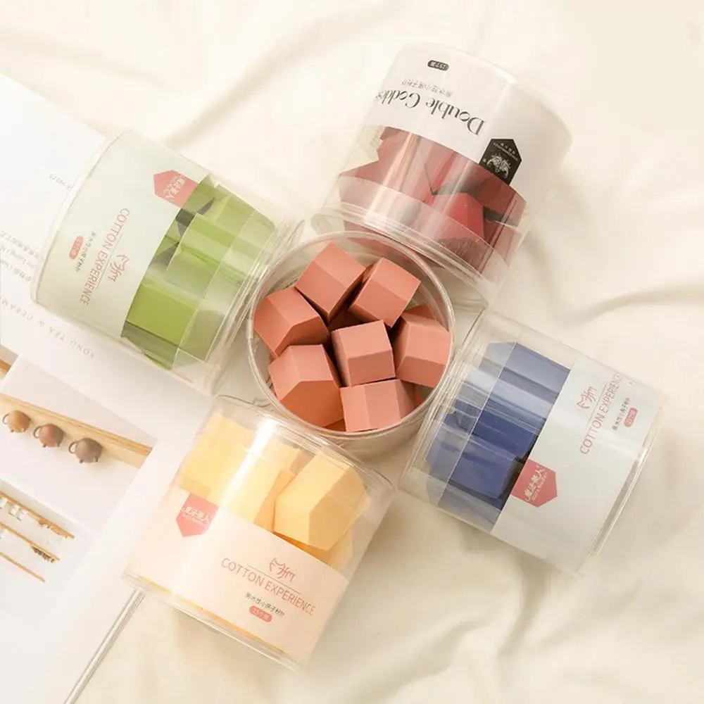 

Dry and wet dual-use compact concealer foundation with 15pcs cabin shape makeup puff soft powder mixed makeup sponge CW29