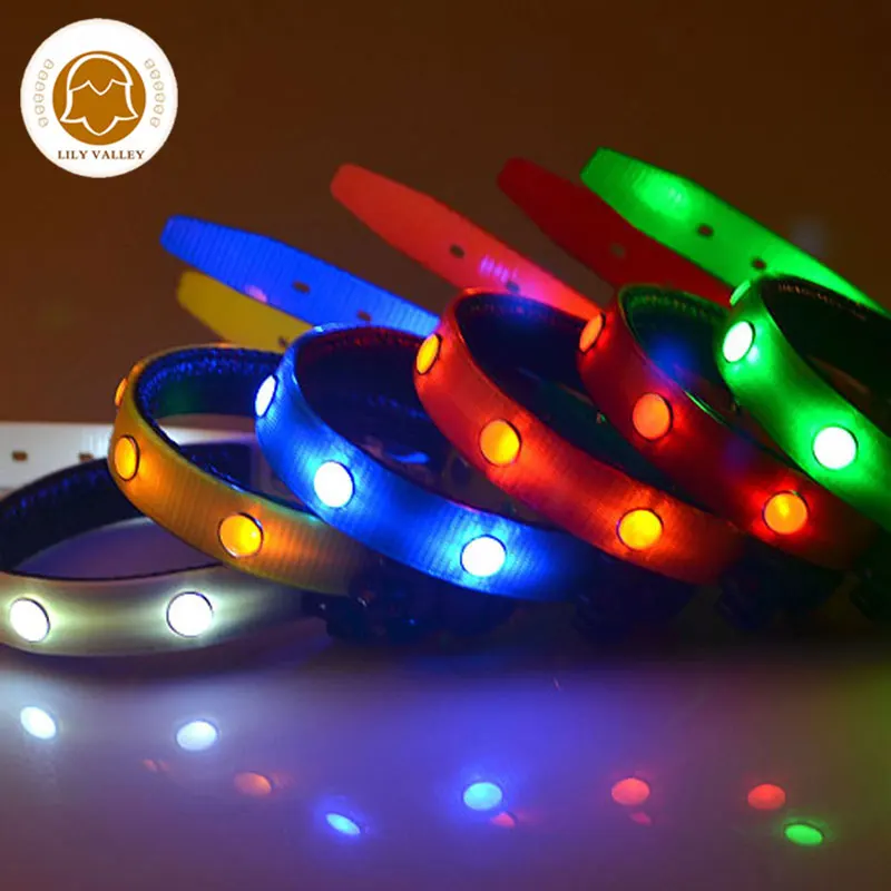 

Luxury Pet Dogs Collar Glowing Luminous Small Dog Collars LED Light Night Safety Pet Supplies Cat collar for small dogs