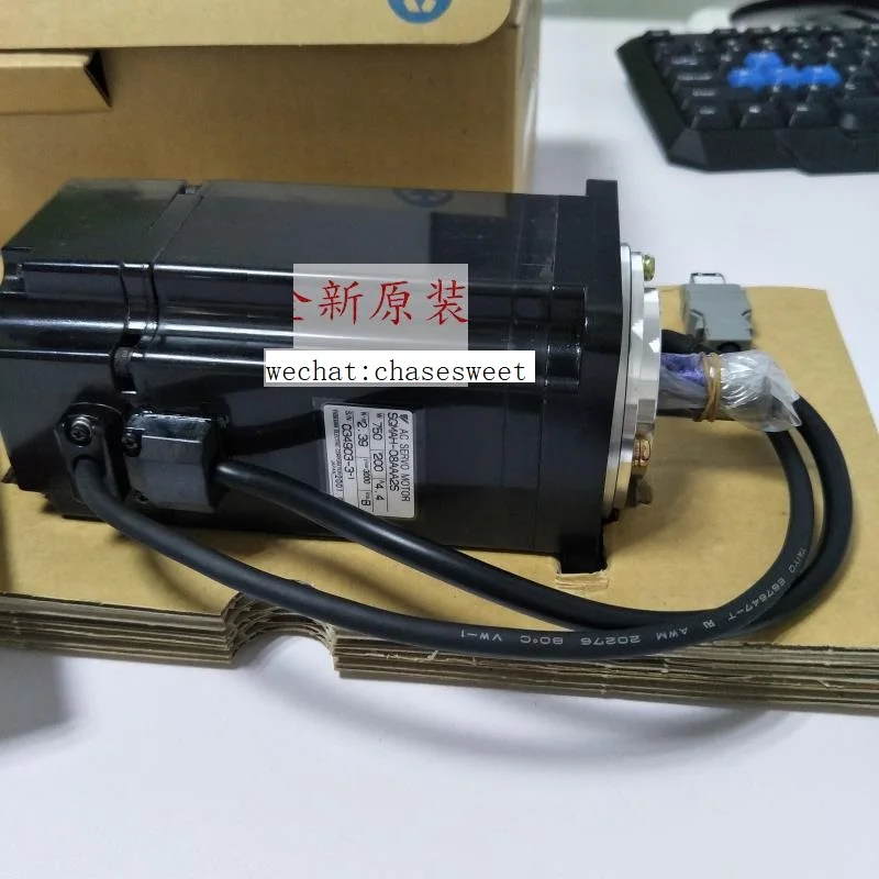 

SGMAH-08AAA2S new and original AC Servo motor