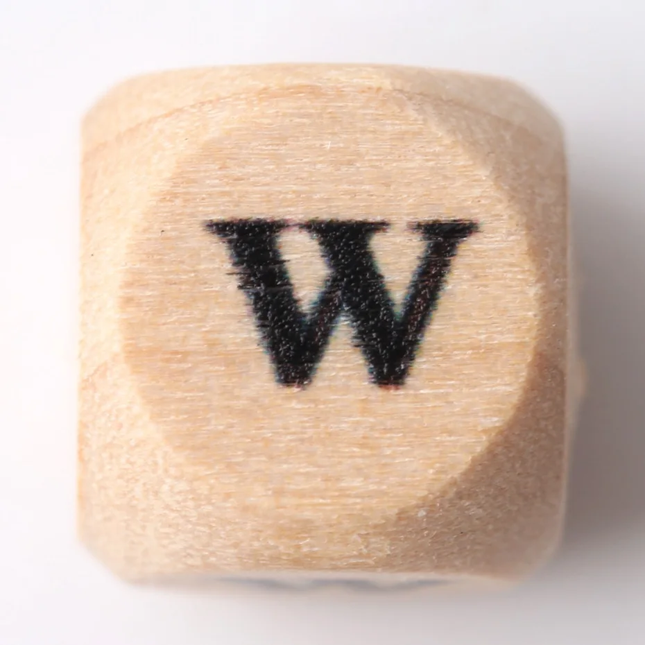 100 шт. 12 мм Beech Cube Прорезыватель английские буквы бусины настроить имя ребенка аксессуары для детей игрушки квадратной формы Детский Прорезыватель - Цвет: W