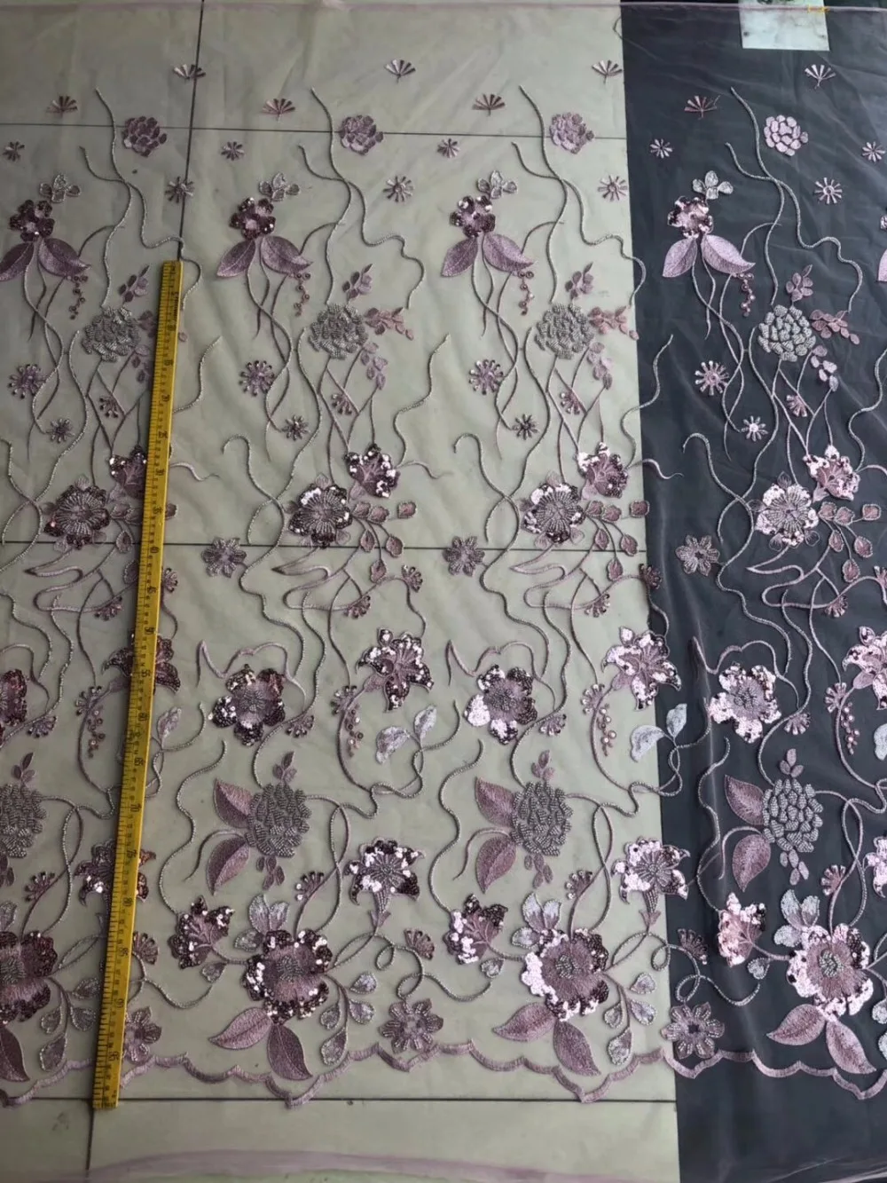 

2018 Wholesale High Quality Nigerian French Lace Fabric African Embroidered Wedding Lace Fabric With sequins