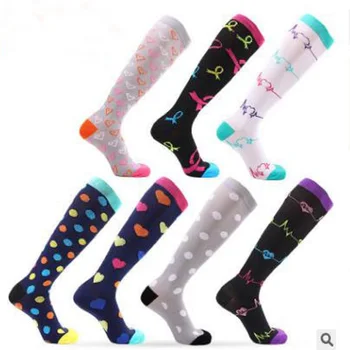 

7 pairs of compression stockings for men and women