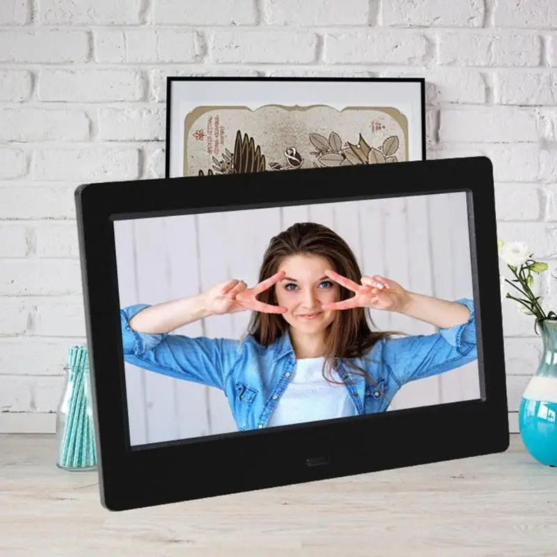 

7 inch LED Backlight 800x480 Full Function Digital Photo Frame Alarm Clock Electronic Album Digitale Picture Music MP3 MP4 Video