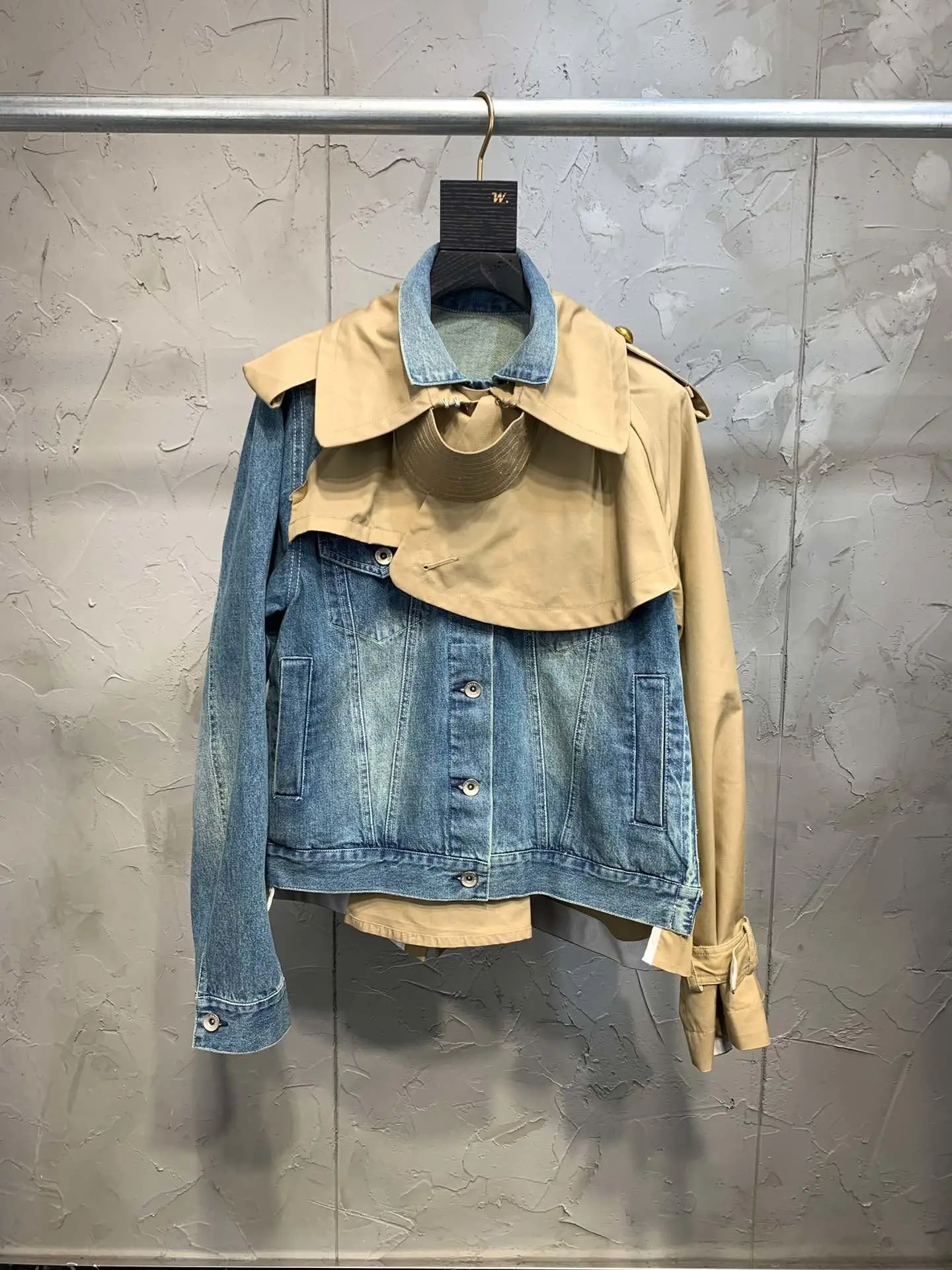 

2019 new ladies high quality fashion long sleeve double lapel stitching denim jacket 0716