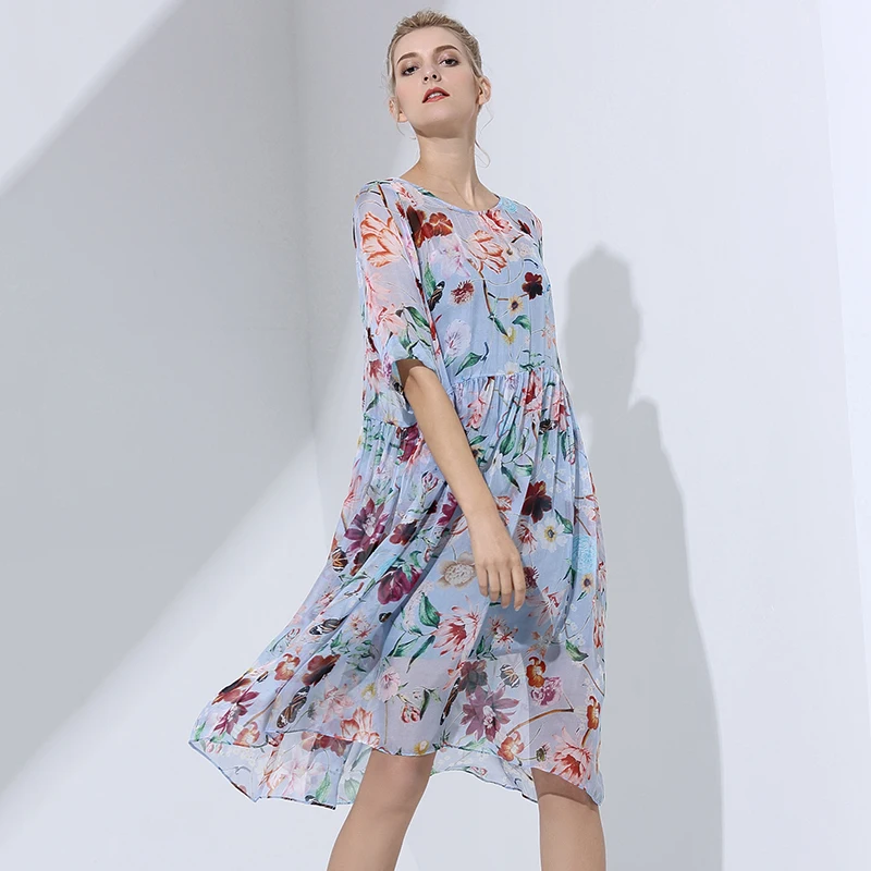 vestido de seda curto solto