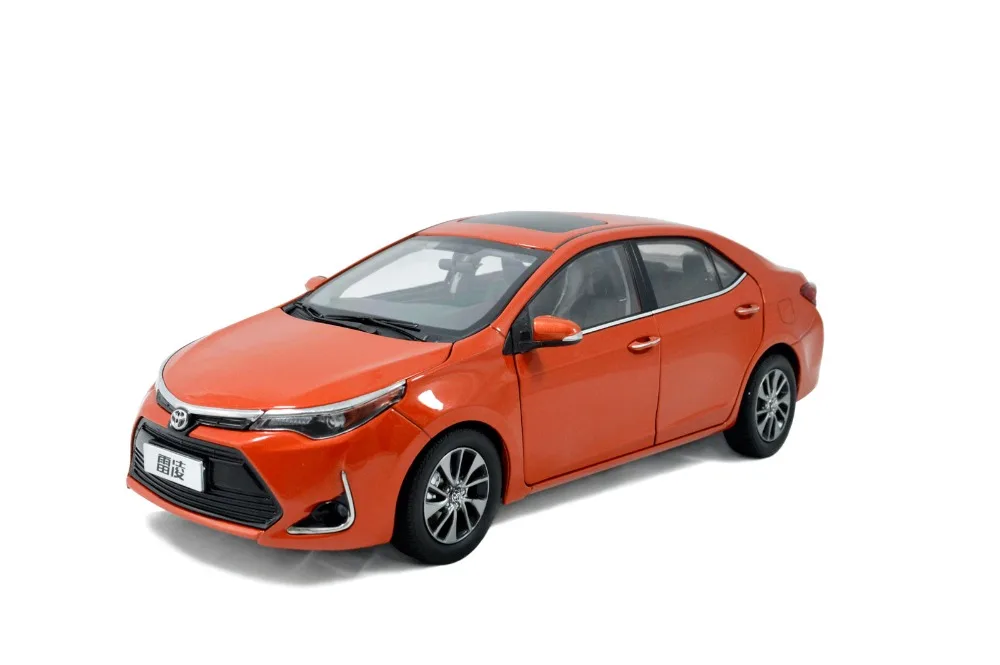 Toyota-Levin-2017-Orange-01