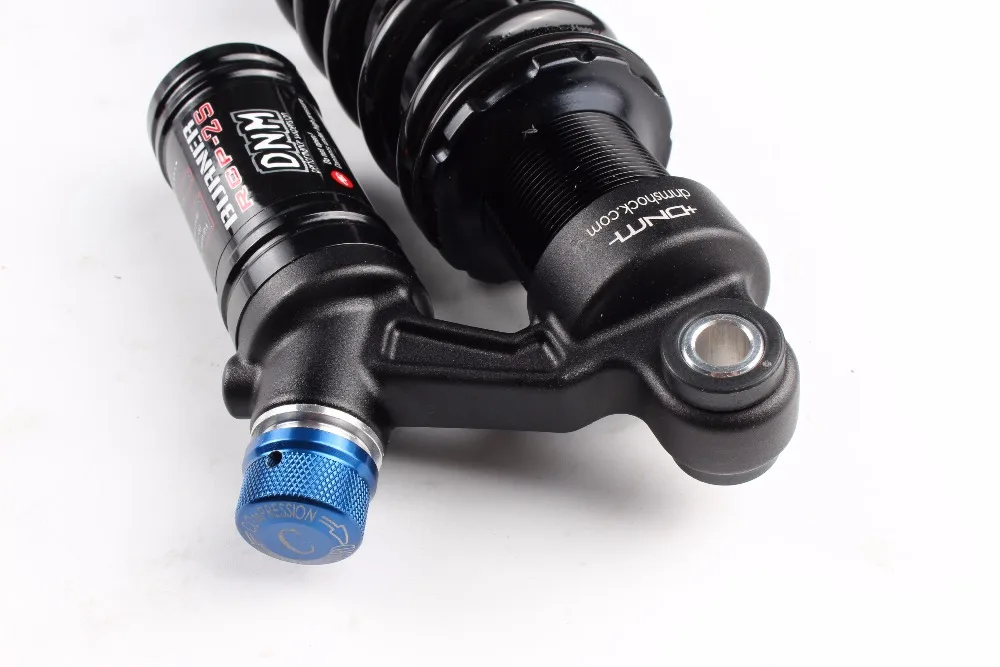 Rear shock3