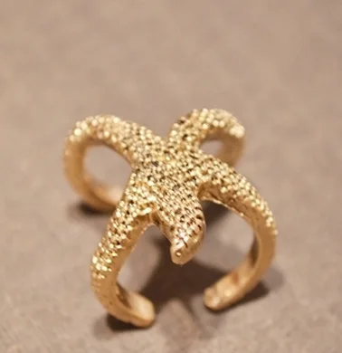 

Golden Alloy Sea Animal Starfish Ring Charming Retro Jewelry Home Decoration Party Gifts