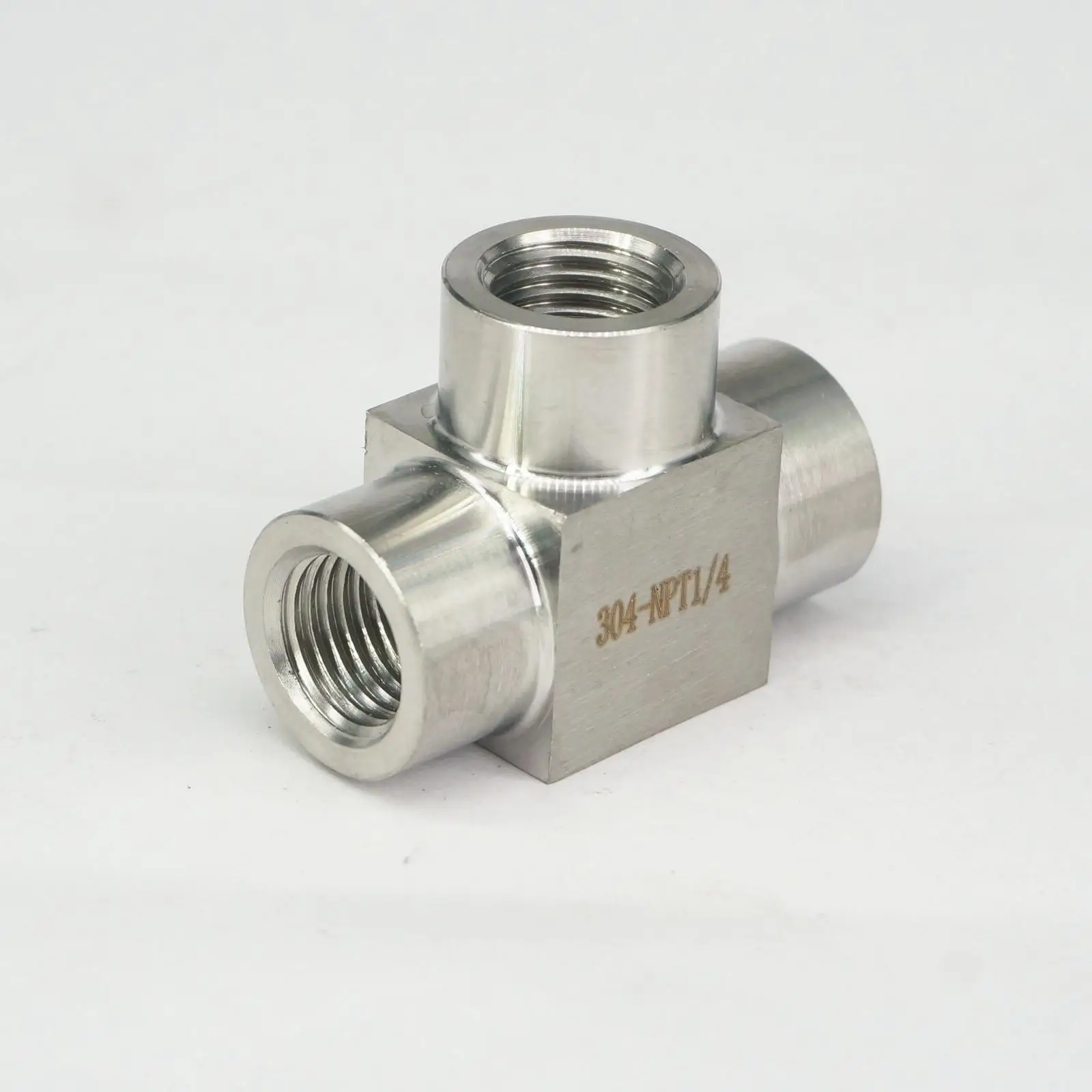 

Тройник из нержавеющей стали 1/4 дюйма NPT с внутренним давлением 4000 PSI 304, 3-ходовой фитинг для труб, воды, газа, масла