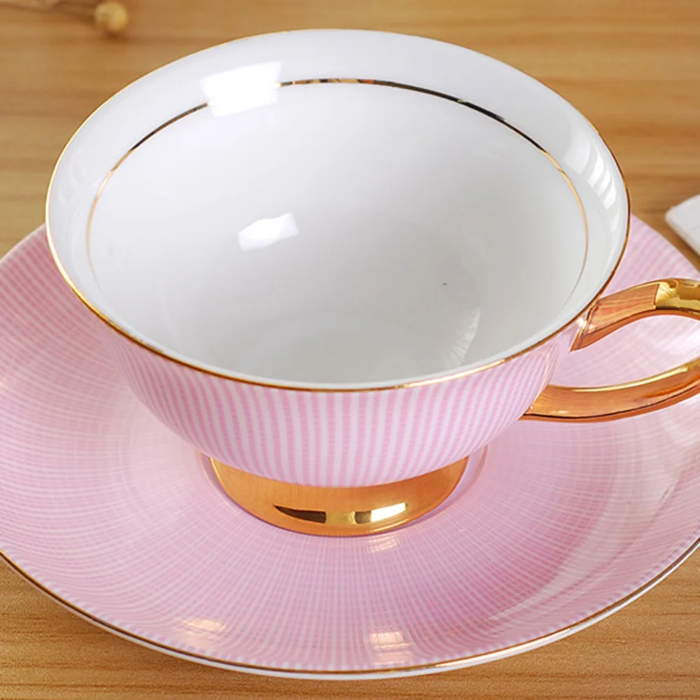 Британский стиль, розовое золото, костяной фарфор, кофейная чашка и блюдце, набор, высококачественный послеобеденный чай, пасторальный стиль, Цветочная чайная чашка