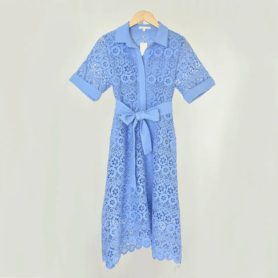 midi dress in daisy guipure