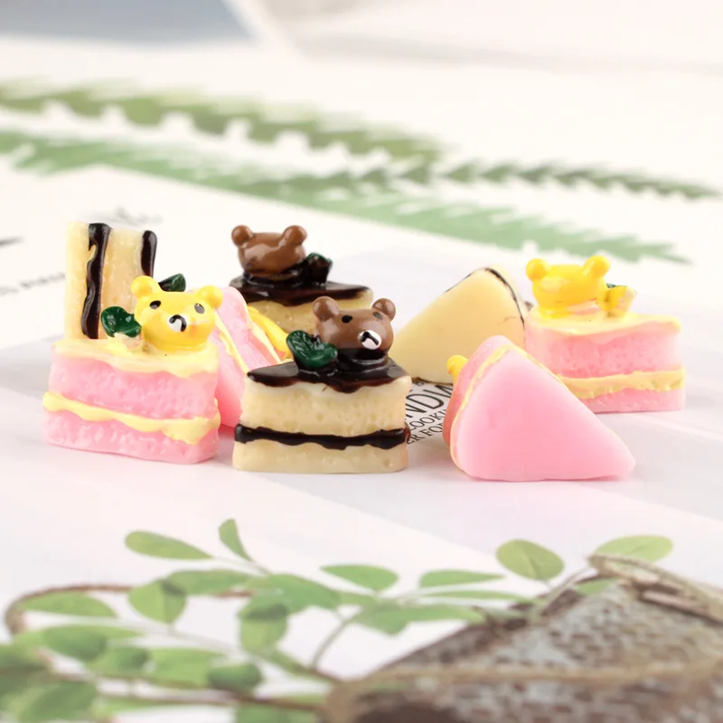 

10pcs Resin Bear cake Decoration Crafts Kawaii Flatback Cabochon Embellishments For Scrapbooking DIY Accessories Butto