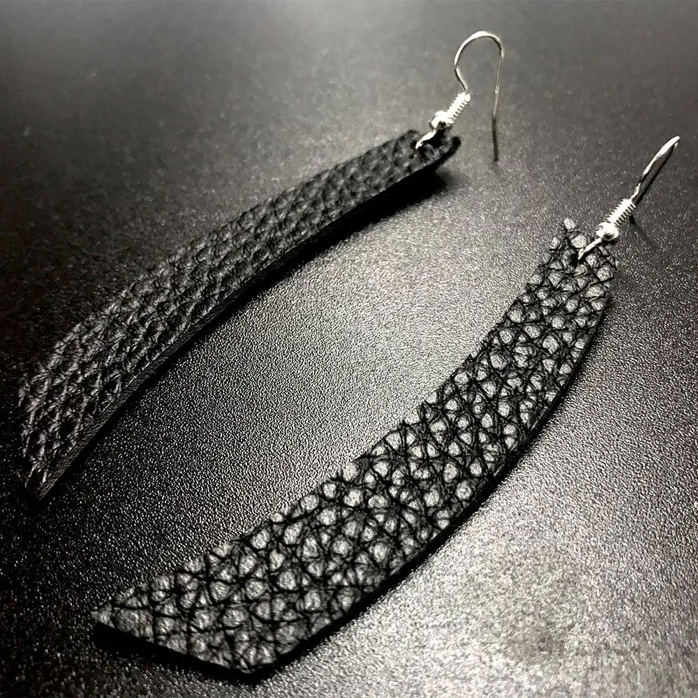 JUST FEEL New Teardrop Leather Earrings Antique Looking Various MultiColors Long Pendants Leather Bohemia Dangle Drop Earrings